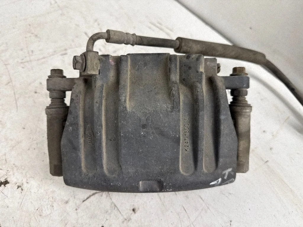 Esimene pidurisadul P68111113AG