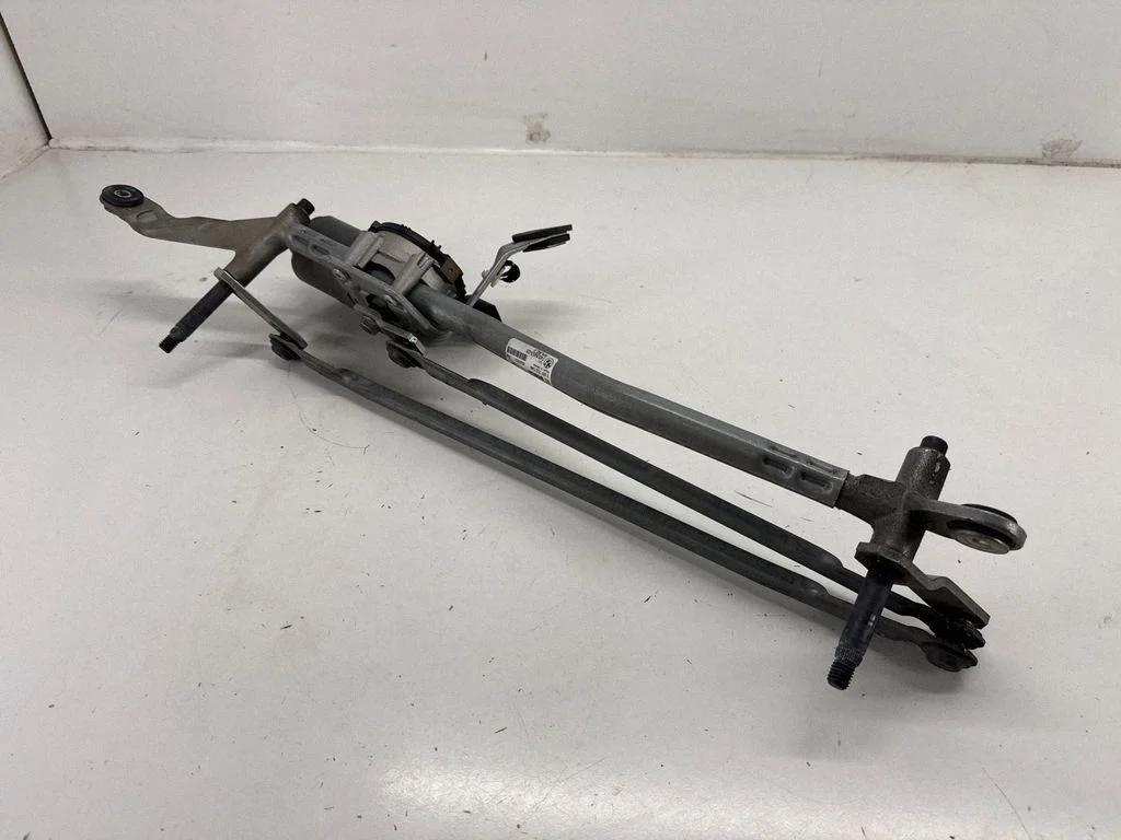 Mechanizm wycieraczek z silniczkiem 7453953