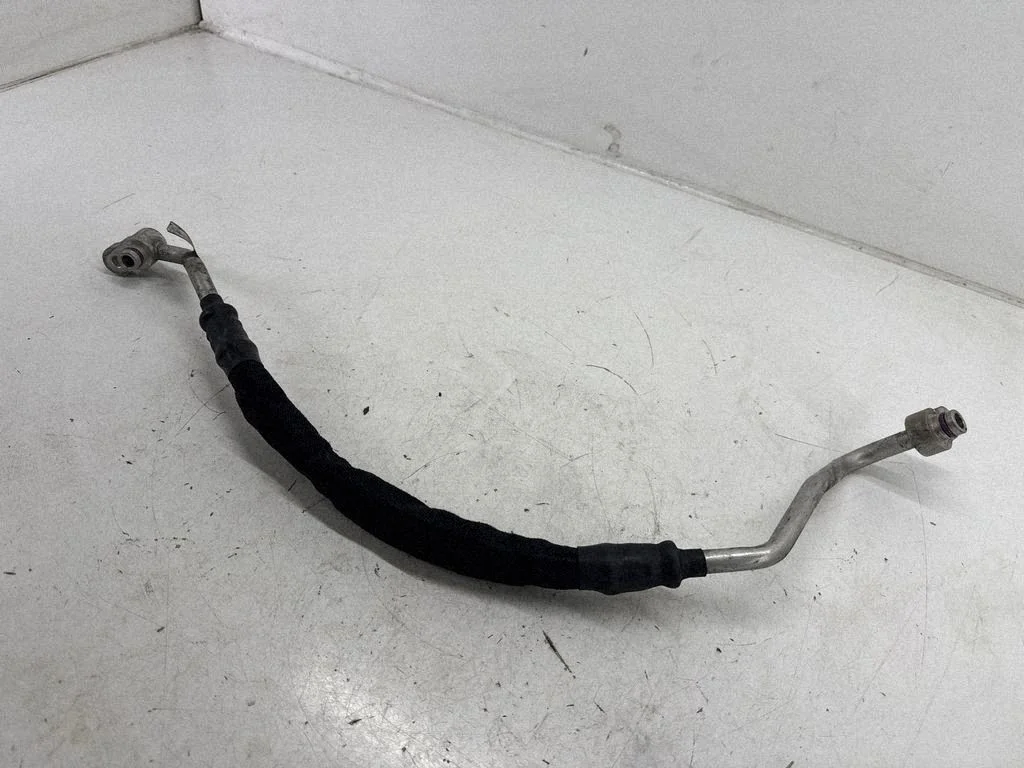 Air conditioning (A/C) pipe/hose 95B816720