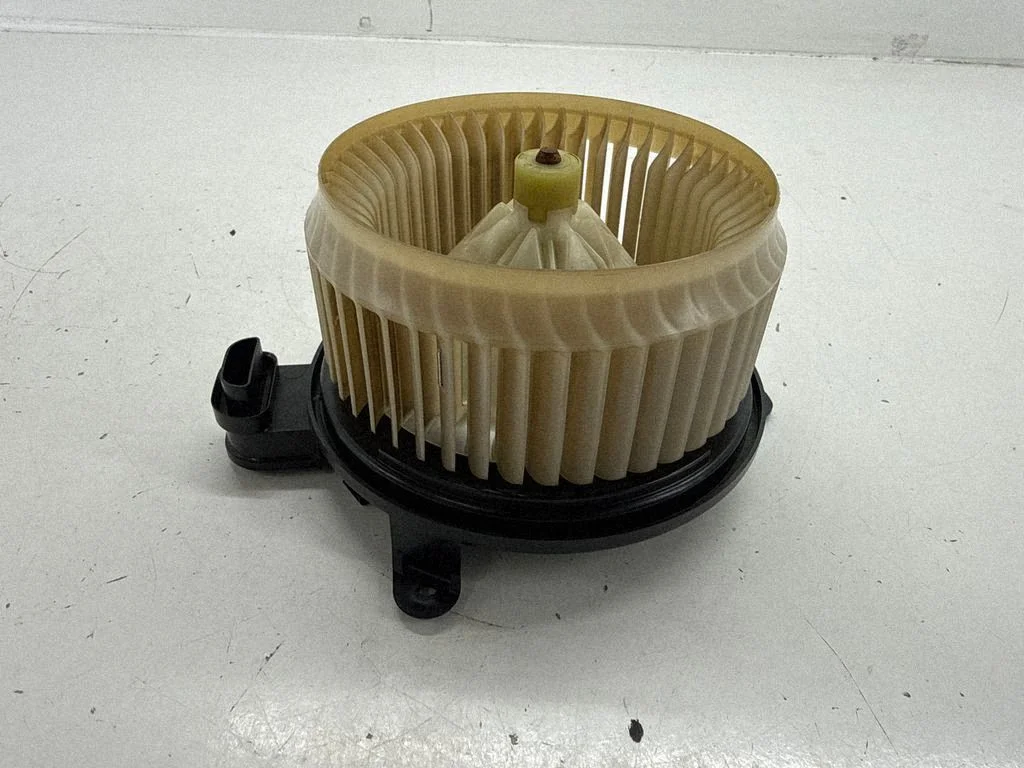 Krāsniņas ventilators/pūtējs