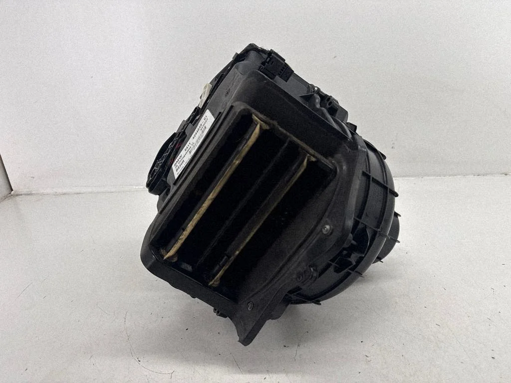 Heater fan/blower 64114244649