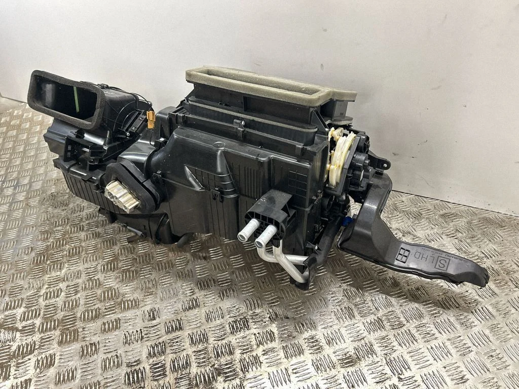 Interior heater climate box assembly – Subaru Forester SK (2018-2025)