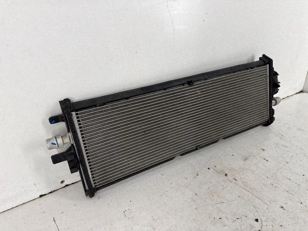 Dzesēšanas šķidruma radiators 107708200C