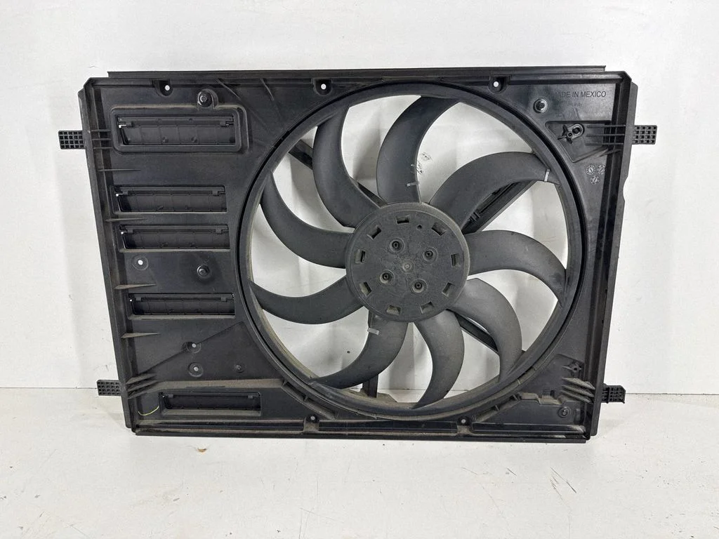 Elektriskais radiatora ventilators LX618C607