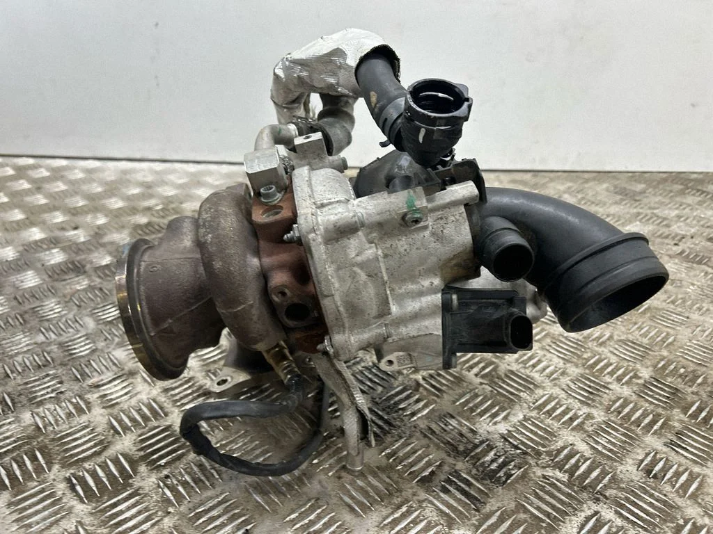 Turbocharger 06K145061B