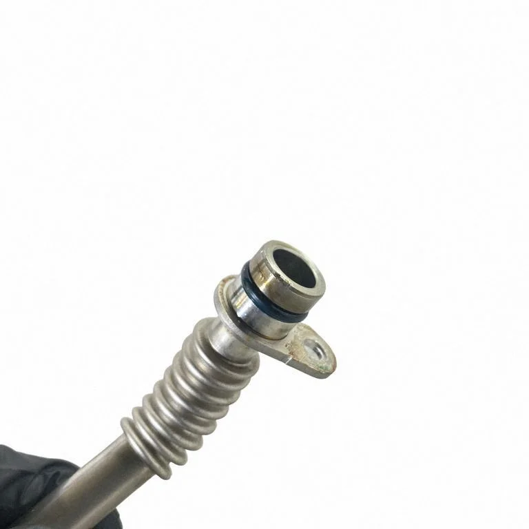 Määrimistoru(d)/-voolik(ud) JX6G6K677BA