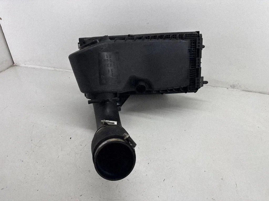 Air filter box 7P0129607