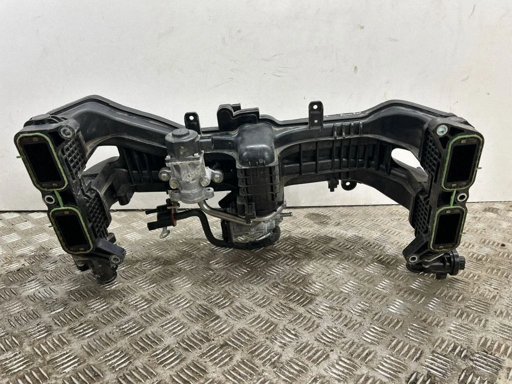 Kolektor ssący 14001AC60