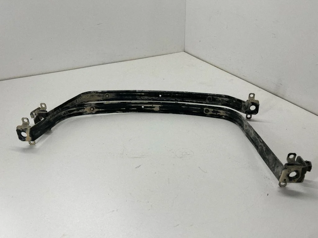 Kütusepaagi kinnitusklamber (-klambrid) 68246777AA