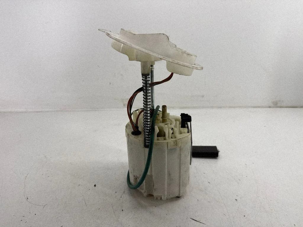 In-tank fuel pump 04581409AH