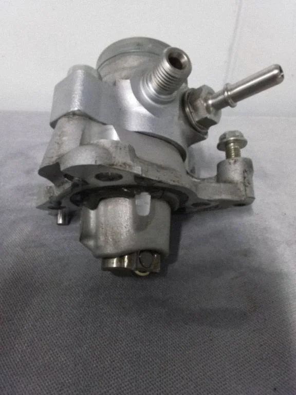 Fuel injection high pressure pump 16625AA120