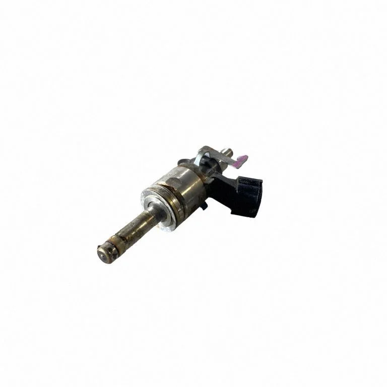 Fuel injector 16611AB06A
