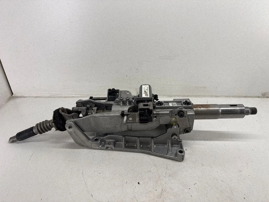 Steering wheel axle 68271371AA