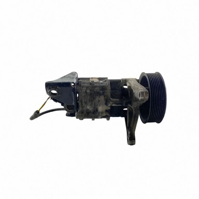 Power steering pump 7582943