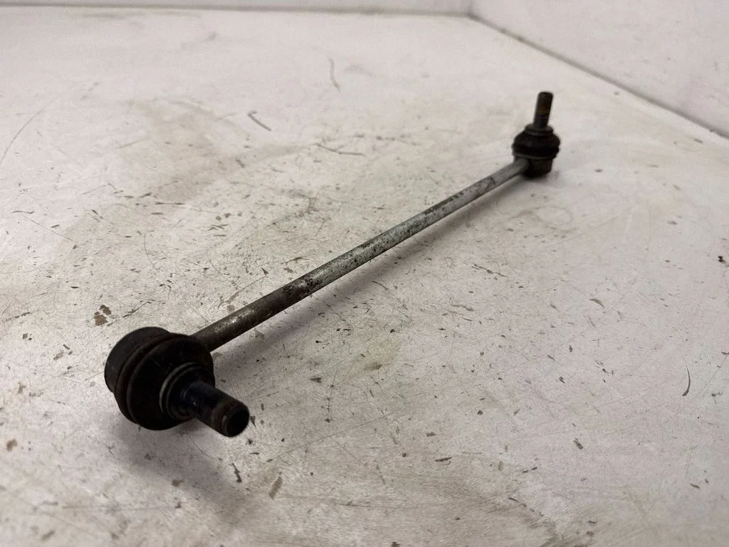 Front anti-roll bar/stabilizer link 5Q0411815A