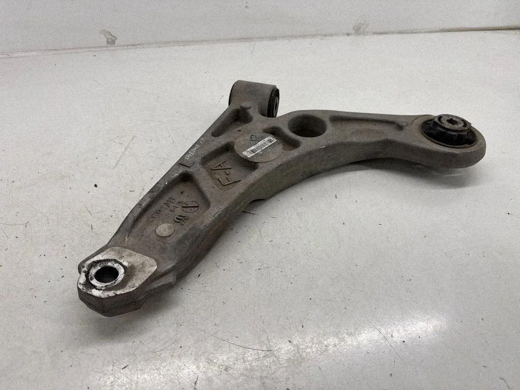 Wahacz przedni – Jeep Grand Cherokee (2010-2021)