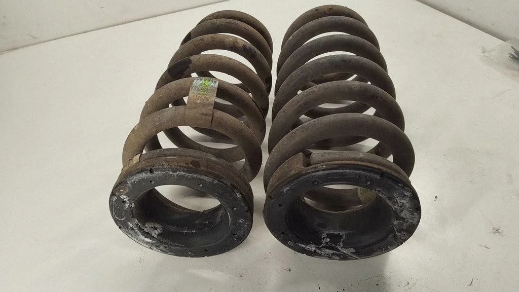 Rear coil spring Q48PA