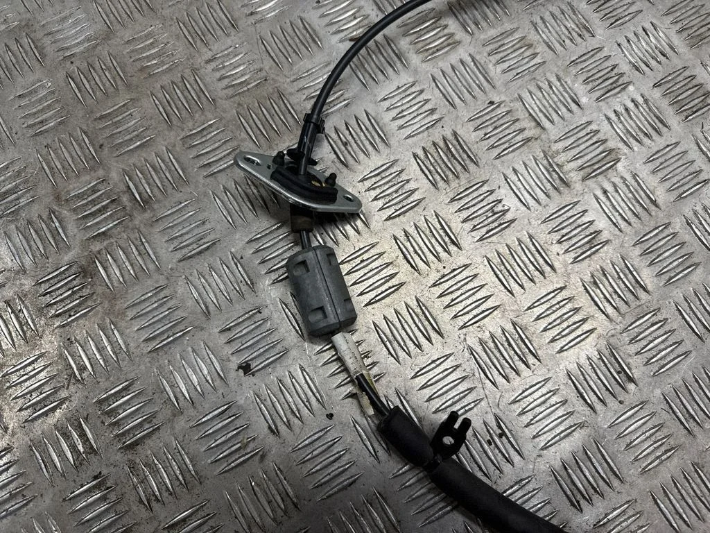 Käiguvahetuse tross BB5P7E395AE