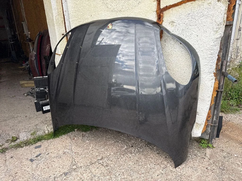 Engine bonnet/hood 95B823031Y