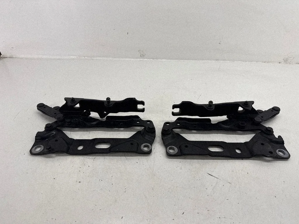Mootorikapoti hinged – BMW 7-seeria F01 F02 F03 F04 (2008-2016)