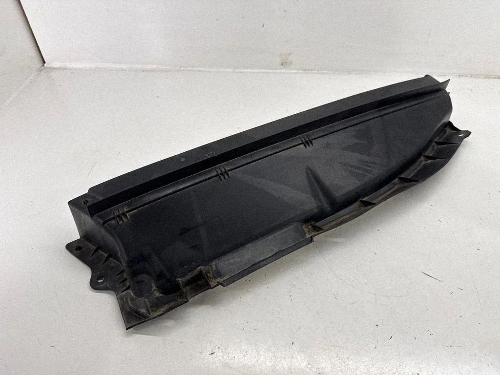 Wiper trim 7290716