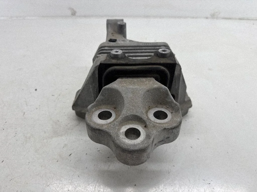Gearbox mount – Jeep Grand Cherokee (2010-2021)
