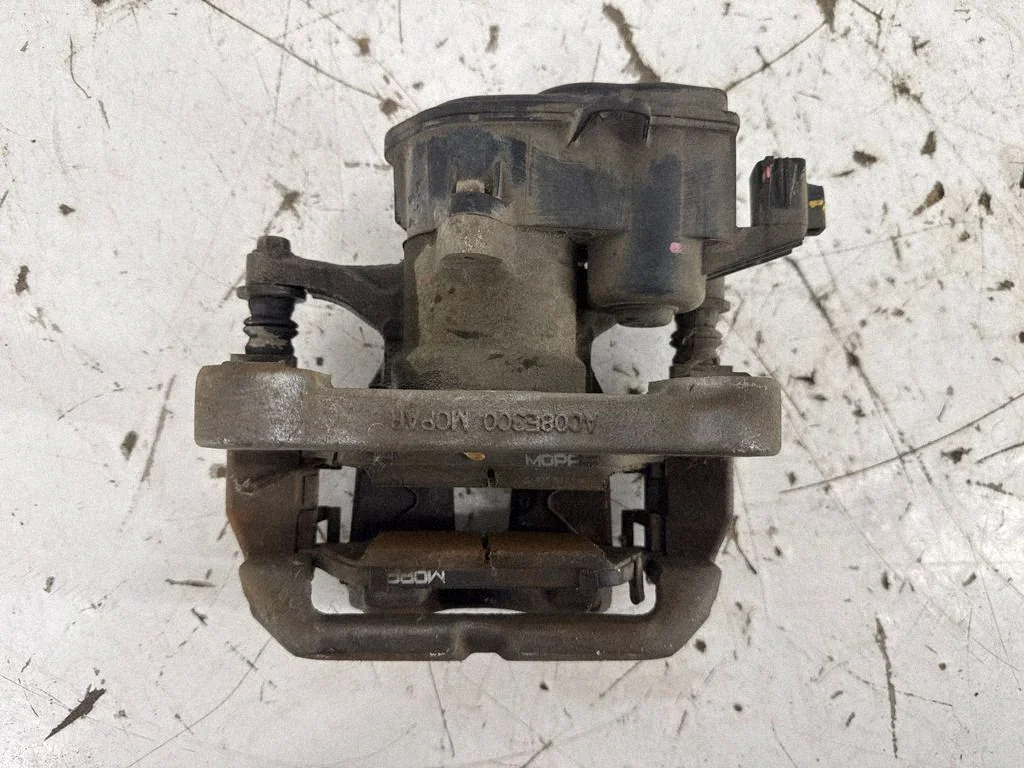 Rear brake caliper A007D147