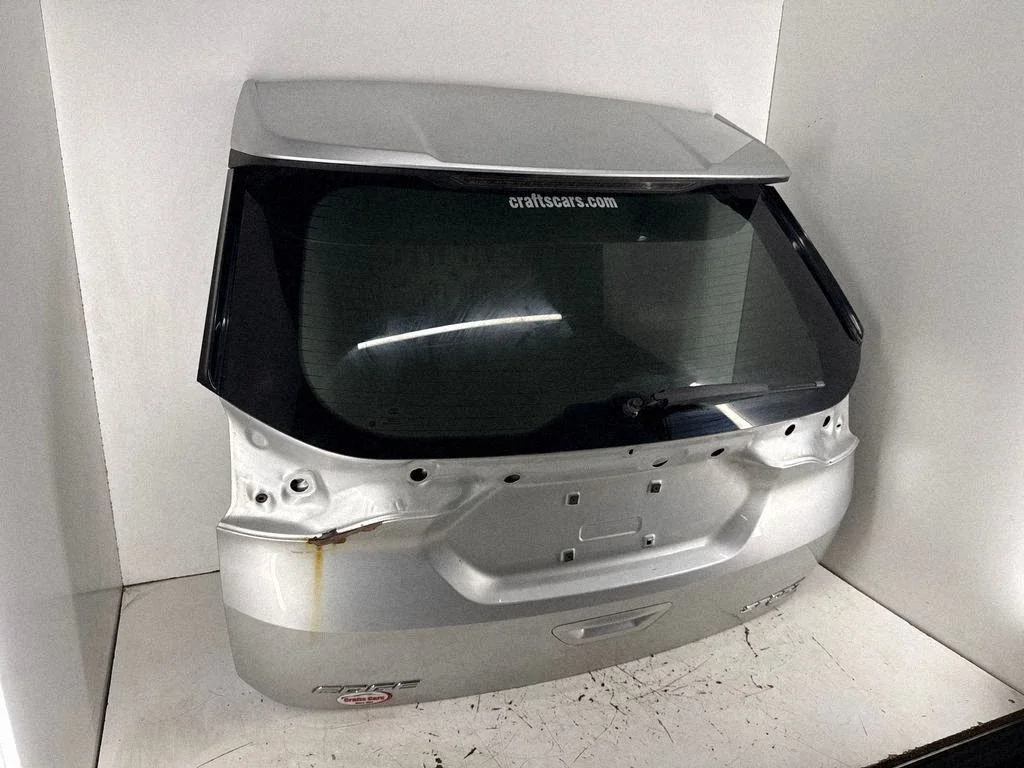 Aizmugurējais vāks (bagāžnieka) FT4BR42004A