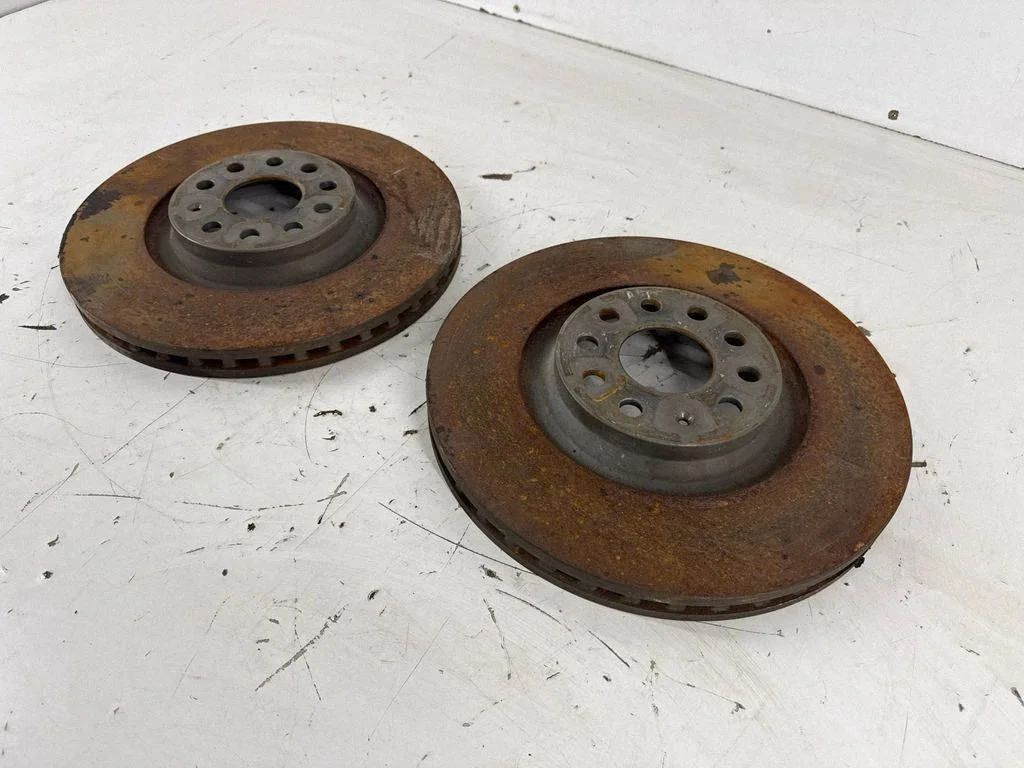 Front brake disc 5QN615301A