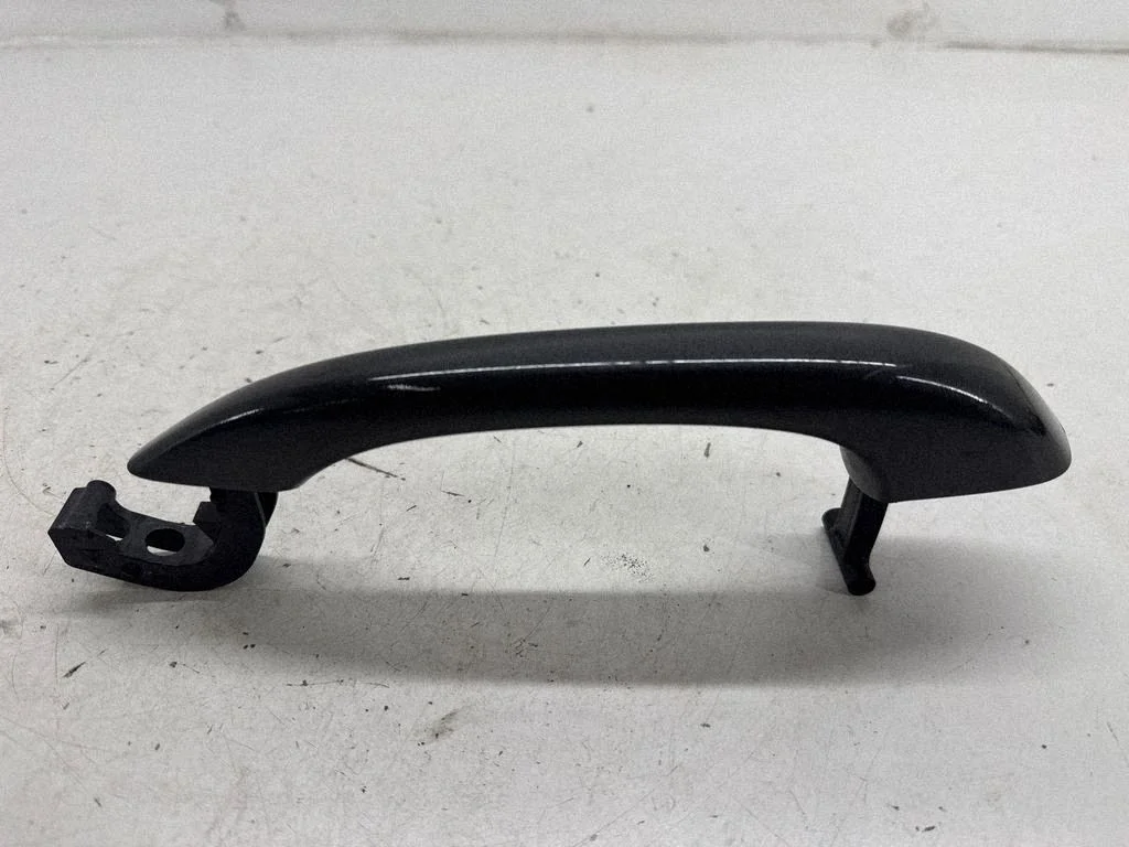 Front door exterior handle 95B837205