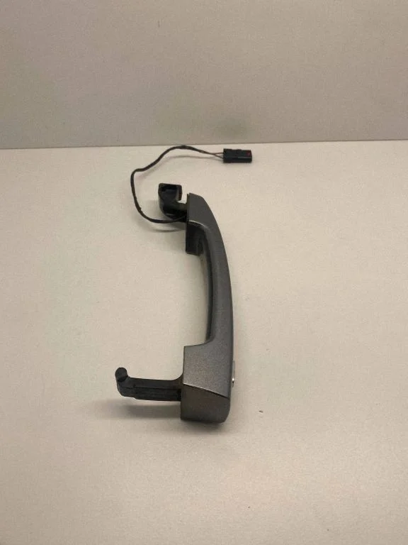 Rear door exterior handle 13521804