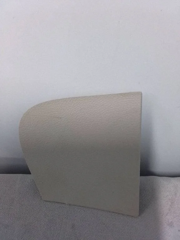 Dangtelis slankiojančių durų rankenos
