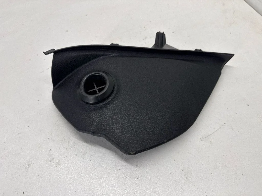 Dashboard side end trim 9197886