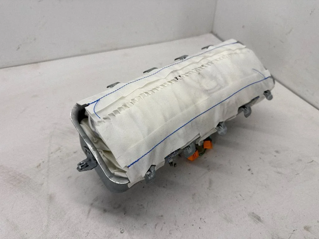 Passenger airbag LJ6BS044A74AE
