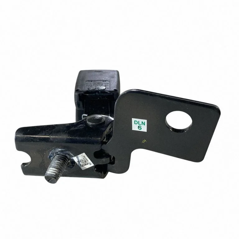Middle seatbelt buckle (rear) 34236453A