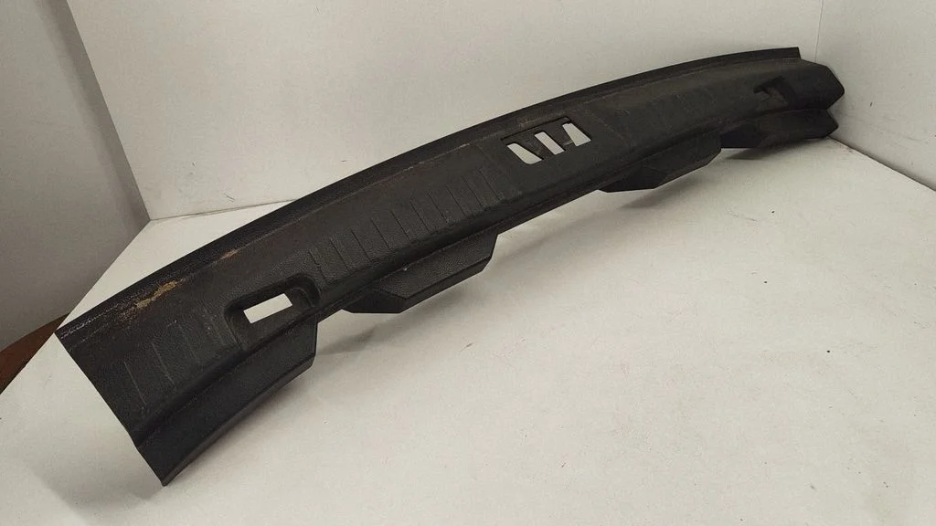 Trunk/boot sill cover protection FT4BR406A64