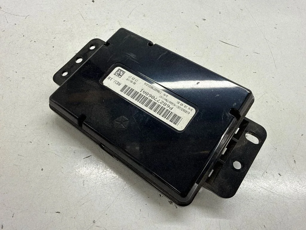 Climate control unit 68277068AI
