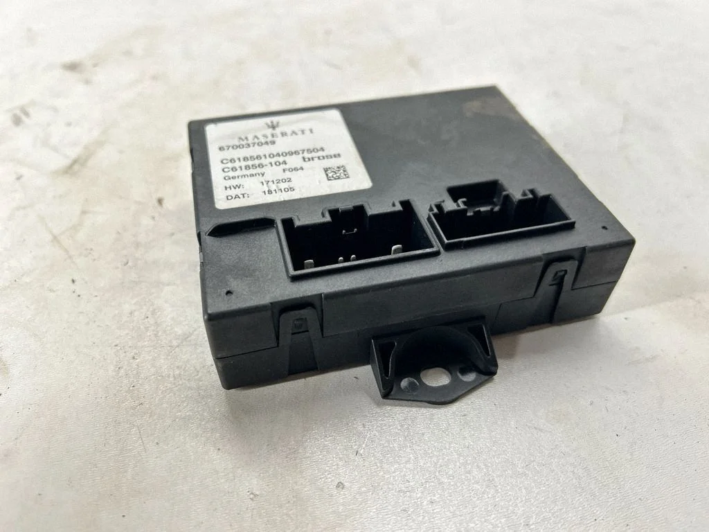 Tailgate/trunk control unit/module 670037049