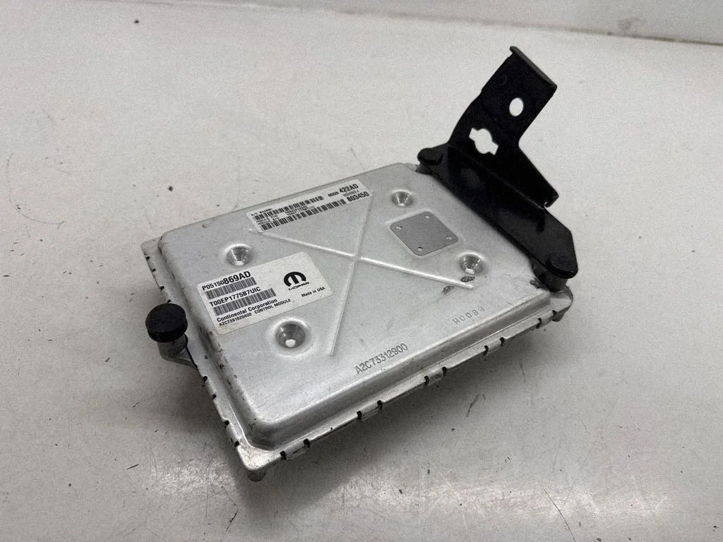 Engine control unit/module P05150869AD