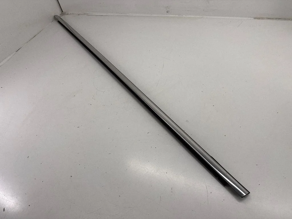 Front door trim (molding) 5NA853331A2ZZ