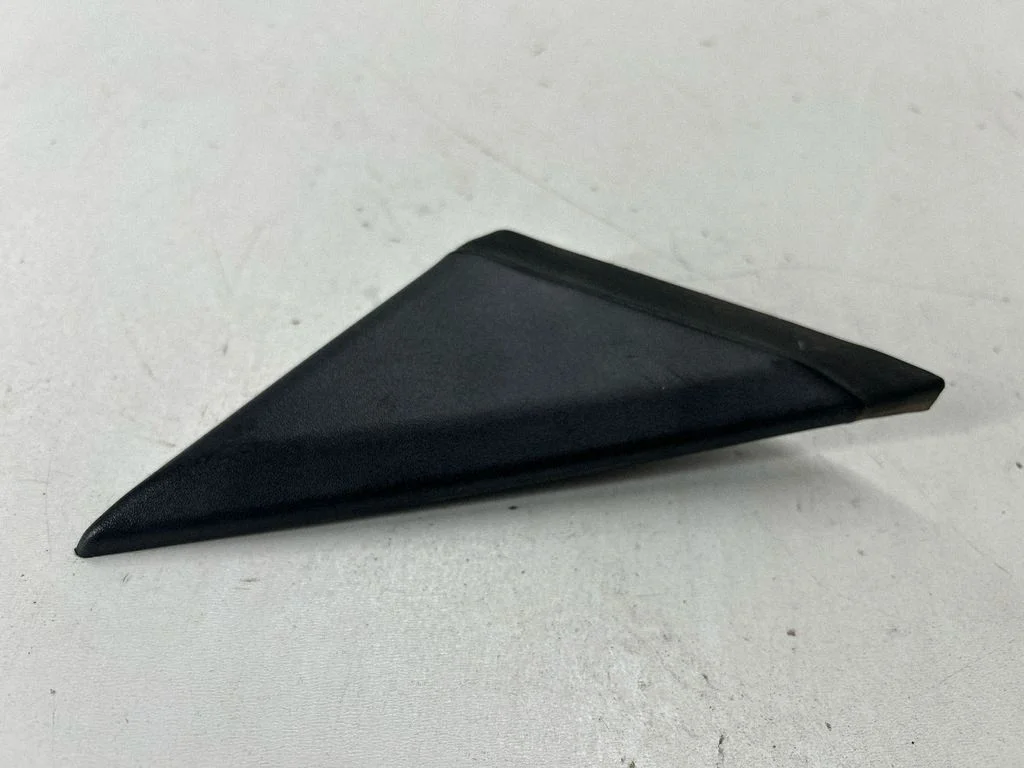Veidrodėlio plastikinė apdaila (dvidurio)