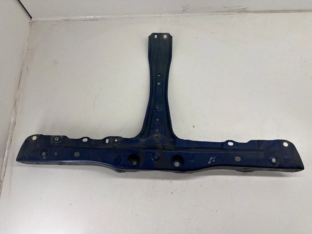 Radiaatori tugipaneeli klamber – Subaru Outback (BS) (2015-2019)