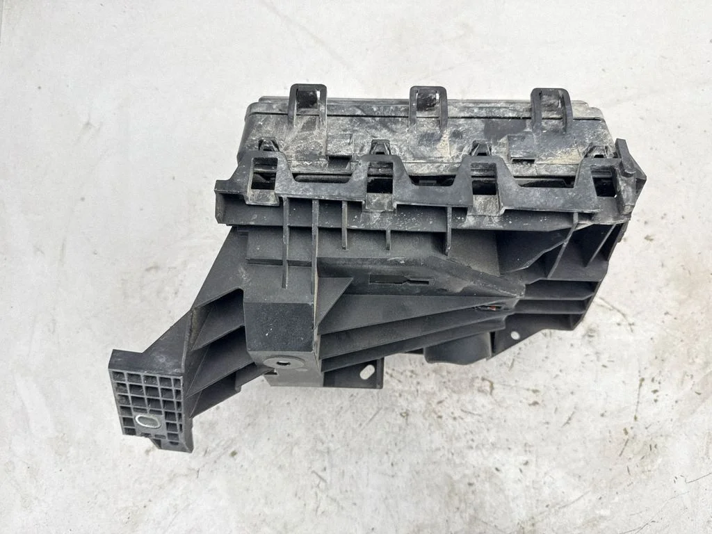 Fuse box set DG9T14A301AD – Ford Fusion II (2013-)