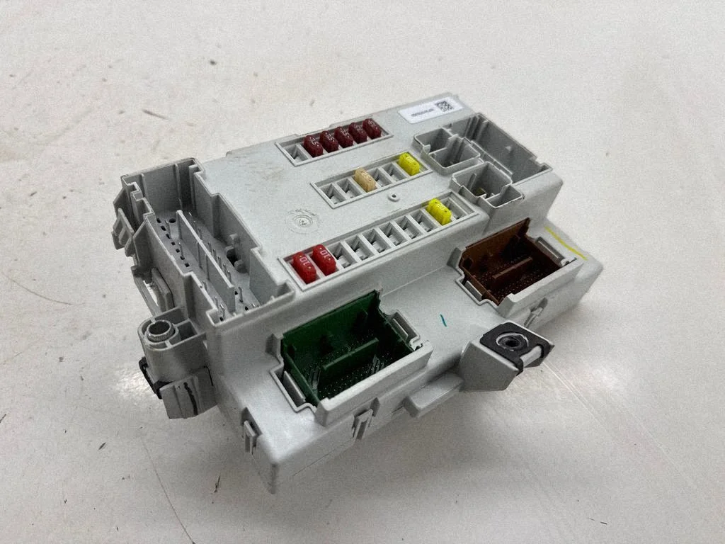 Comfort/convenience module 68354598AF