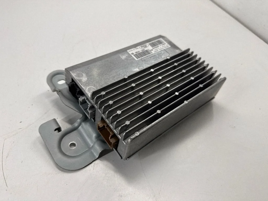 Sound amplifier FR3T18B849A