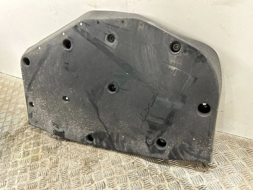 Rear underbody cover/under tray – Maserati Ghibli (2013-)
