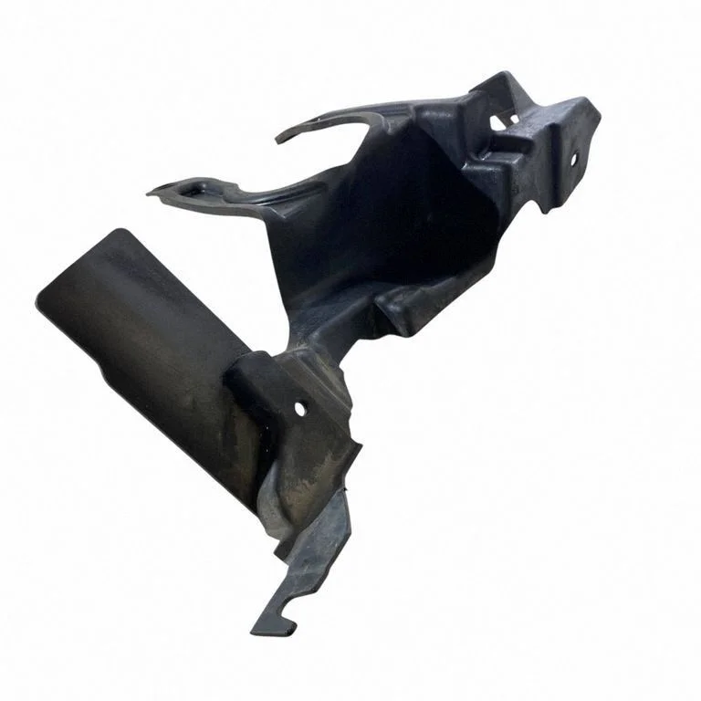 Front underbody cover/under tray LB5BS16A578