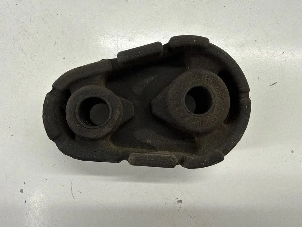 Muffler mount bracket/holder 25862434