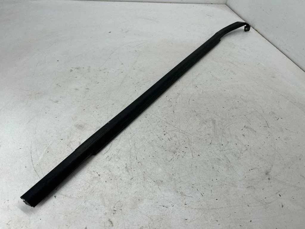 Tagaukse akna tihend M1PBS20562AC
