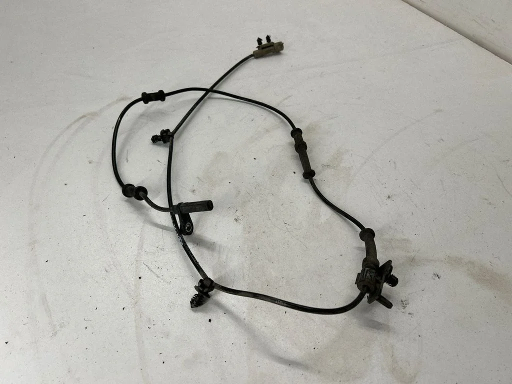 ABS rear brake sensor 04779643AB
